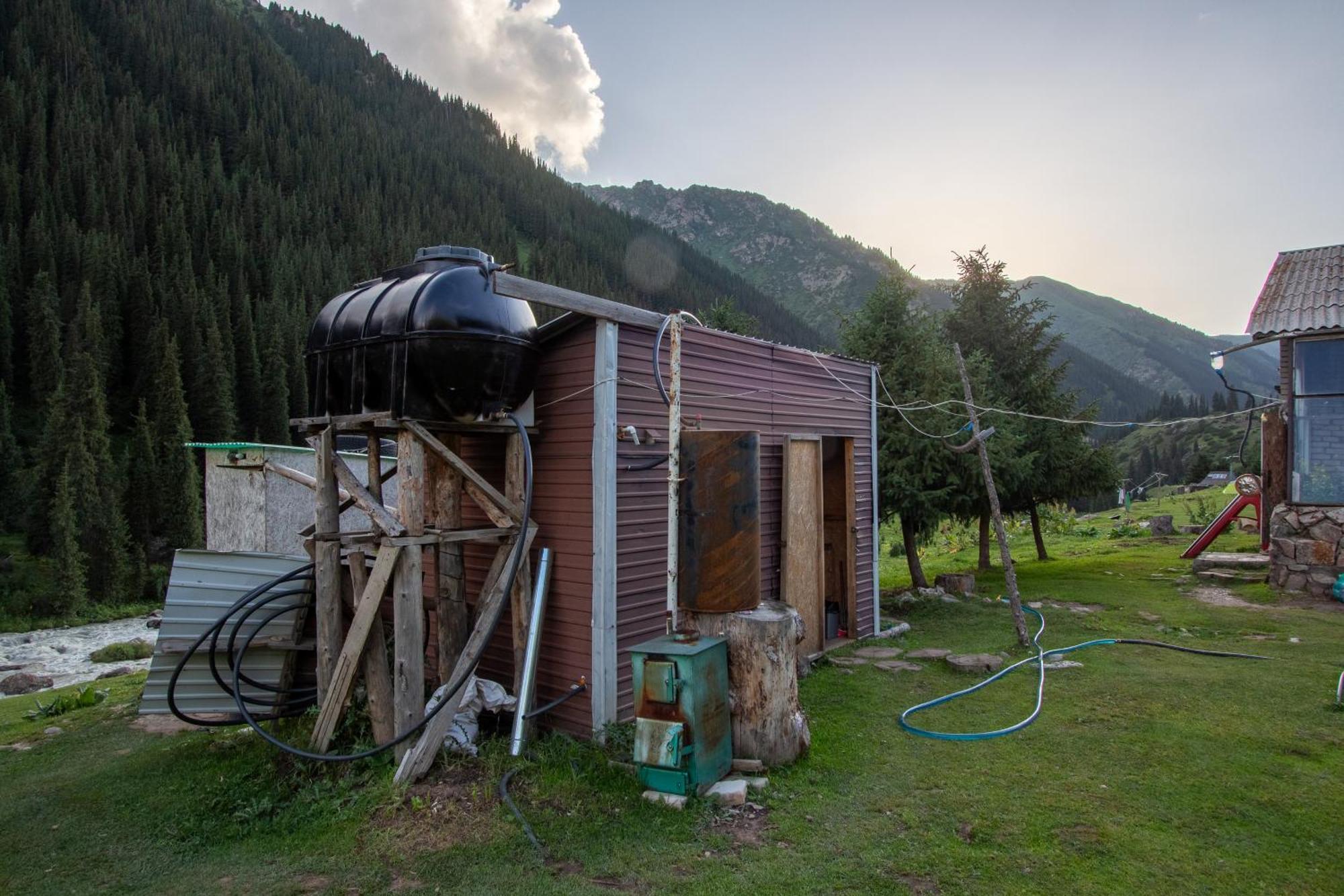 Eco Yurt Camp Arashan Hotel Teploklyuchenka Buitenkant foto